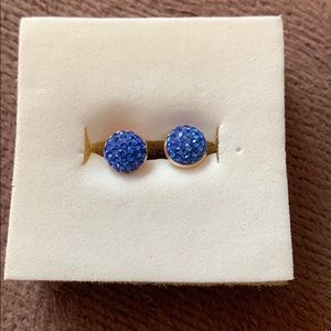 10k gold earrings with beautiful blue stone